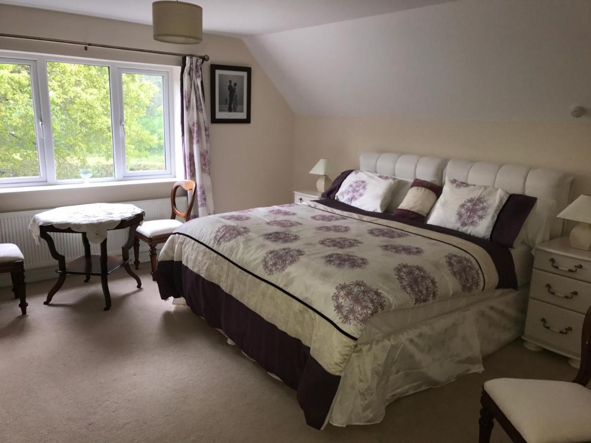 Bed and Breakfast Bwthyn Rhosyn Llannon Exterior foto